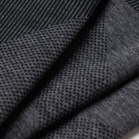 NWT- Sports Top and Seamless Leggings High Waist - Picture 6 of 6